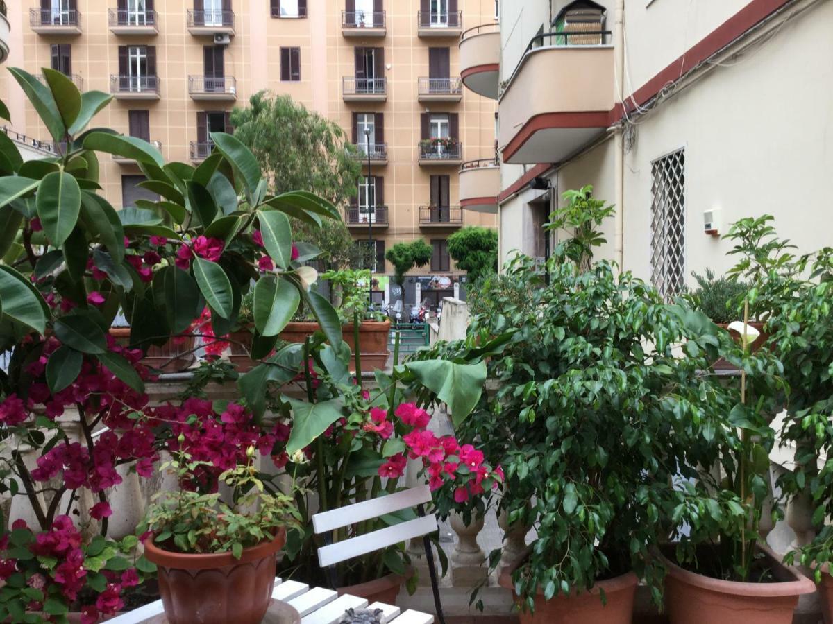 B&B Michelangelo Neapol Zewnętrze zdjęcie
